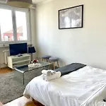 Beautiful Studio 2 Minutes From Lausanne Train Station